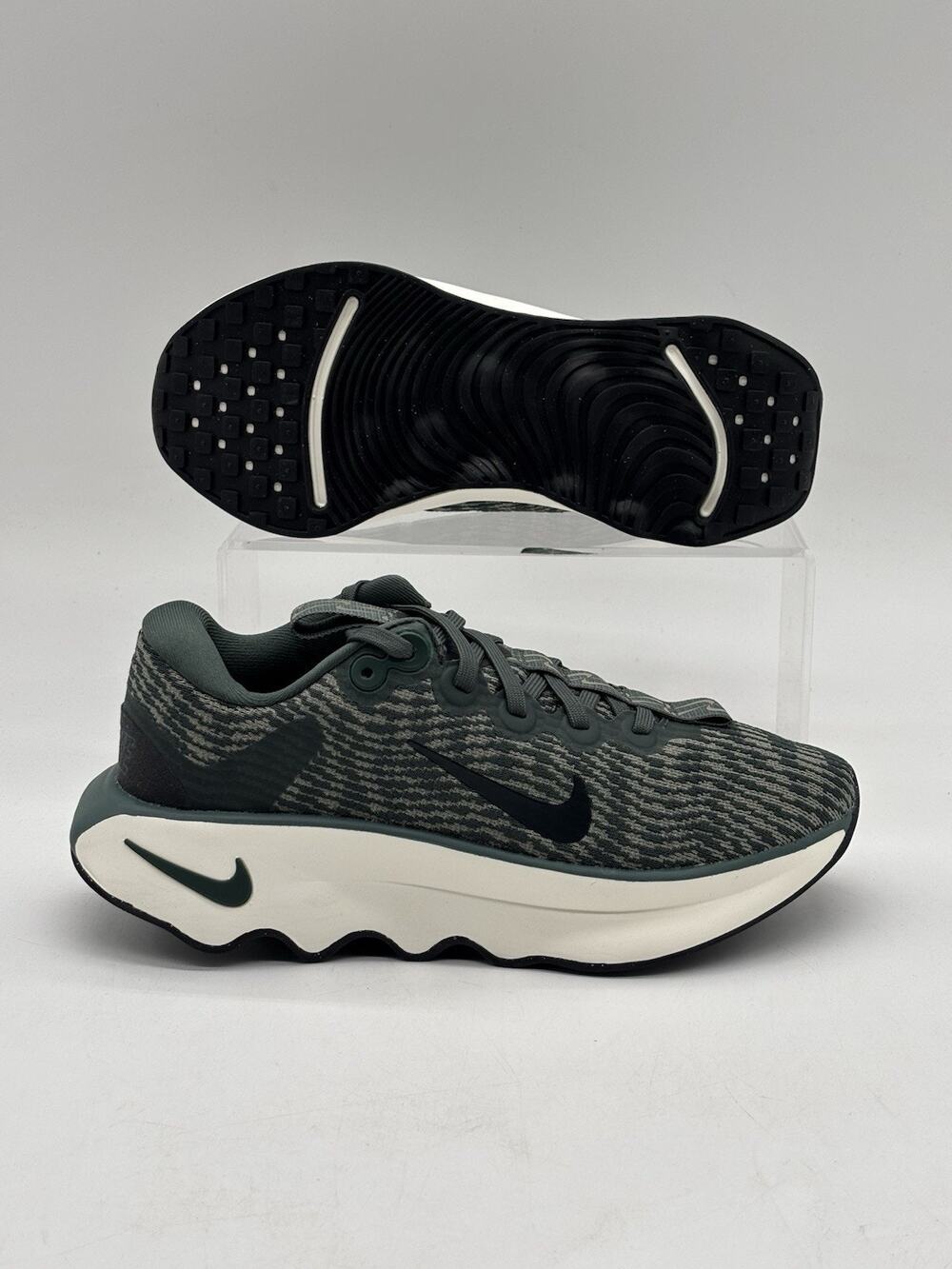 Womens Size 6 Nike Motiva Vintage Green White Black Walking Shoes DV1238 301